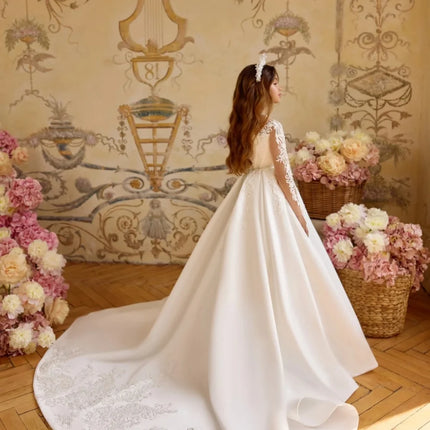 2025 New Princess Dress Kids White Satin Ball Gown with Pearls Embroidery Tulle Long Sleeve Flower Girl Wedding Party Gown