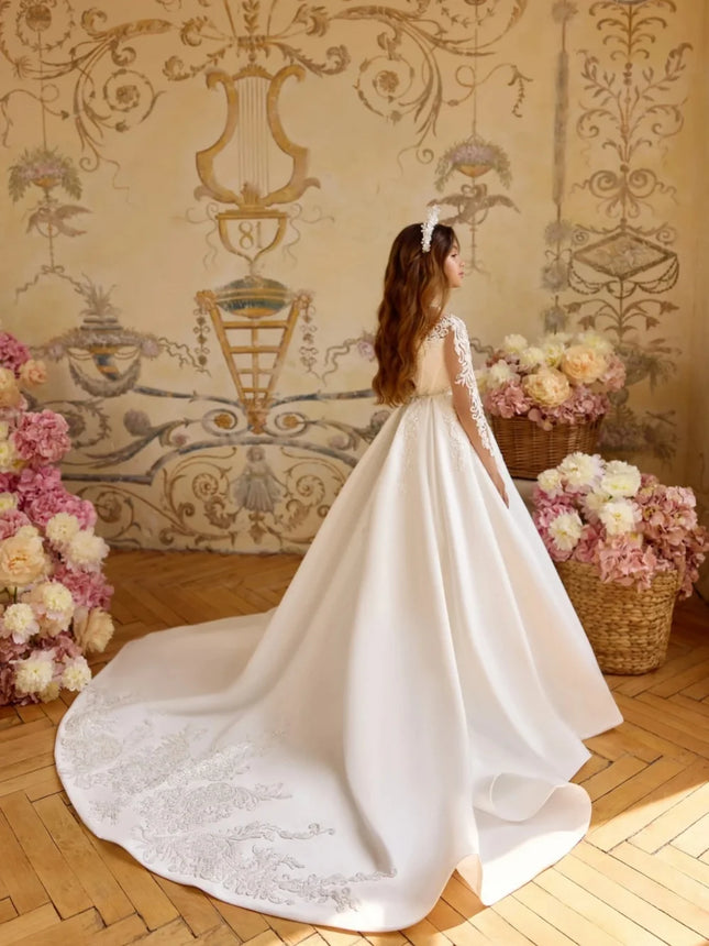 2025 New Princess Dress Kids White Satin Ball Gown with Pearls Embroidery Tulle Long Sleeve Flower Girl Wedding Party Gown