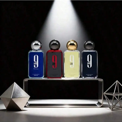4pc Pour FemmeA perfume suitable for nighttime use, with woody and vanilla notes.
