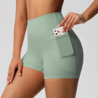Basil Green / L