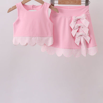 Pink scalloped active skorts set