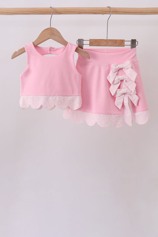 Pink scalloped active skorts set
