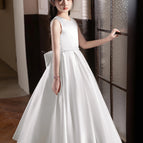 WHITE / 10Y