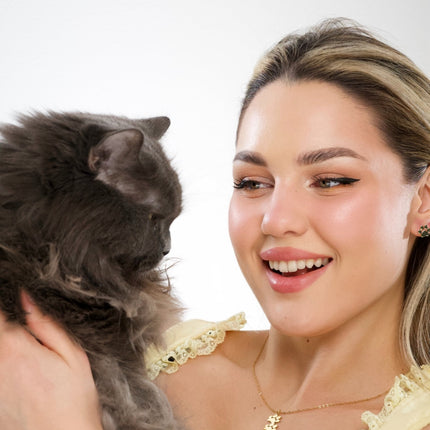 PurePaw Link Chain Paw Cutout Charm Bracelet