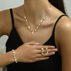 425 482 Gold Three-Piece Set
