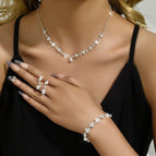 425 482 Silver Three-Piece Set