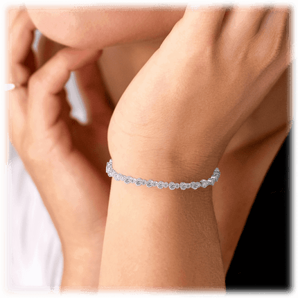 Round Cut Cubic Zirconia Tennis Bracelet with Round Cut Cubic Zirconia