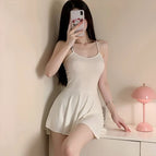 66white / S