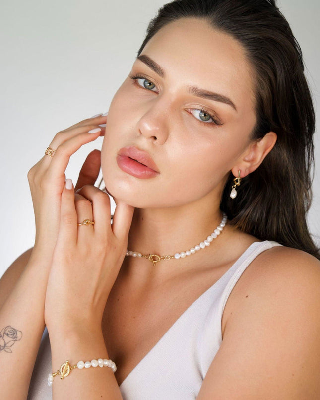 Sophisticated Baroque Freshwater Pearl Bracelet