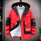 Red / M
